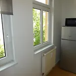 Apartment, Balkon, Sonnig, Wifi, Parkplaetze, Naehe Zentrum * Jena