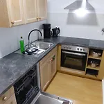 Lägenhet Apartment, Balkon, Sonnig, Wifi, Parkplaetze, Naehe Zentrum *