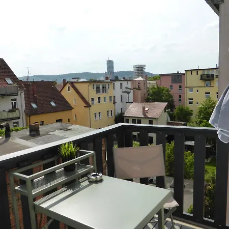 Apartment, Balkon, Sonnig, Wifi, Parkplaetze, Naehe Zentrum * Jena