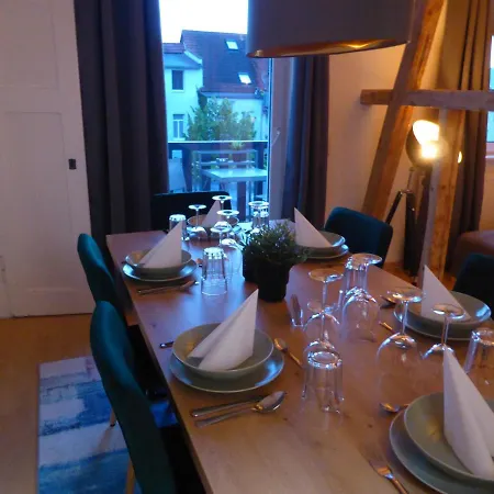 Apartment, Balkon, Sonnig, Wifi, Parkplaetze, Naehe Zentrum * Jena