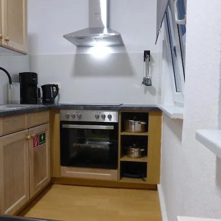 Apartment, Balkon, Sonnig, Wifi, Parkplaetze, Naehe Zentrum