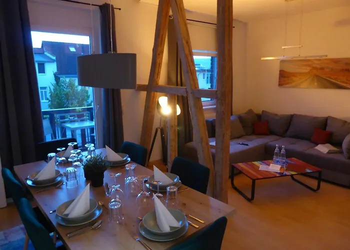 Apartment, Balkon, Sonnig, Wifi, Parkplaetze, Naehe Zentrum * Jena