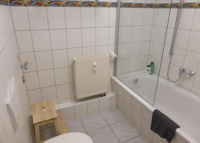 Apartment Apartment, Balkon, Sonnig, Wifi, Parkplaetze, Naehe Zentrum Jena